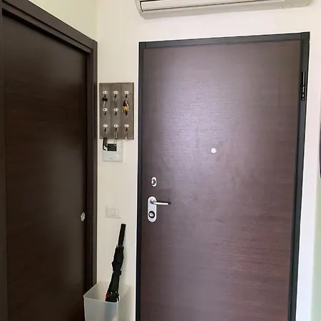 Appartement Moderno Bilocale Ospedale Maggiore Via Vighi